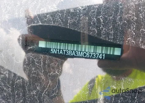 2021 Nissan Rogue Sv Fwd z USA, uszkodzony, nr VIN 5N1AT3BA3MC673741